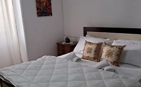 Olivia Guesthouse