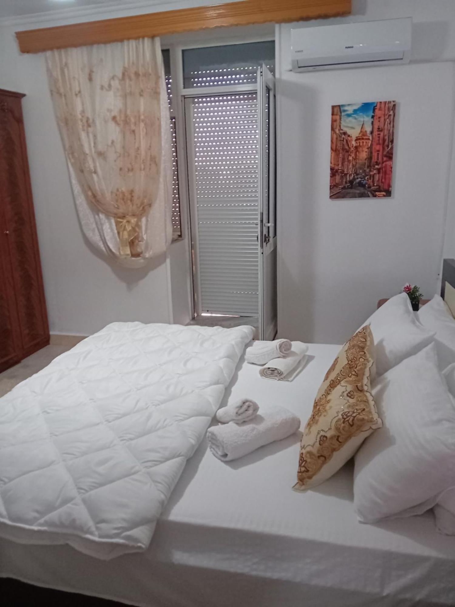 Olivia Guesthouse Gjirokastër Extérieur photo