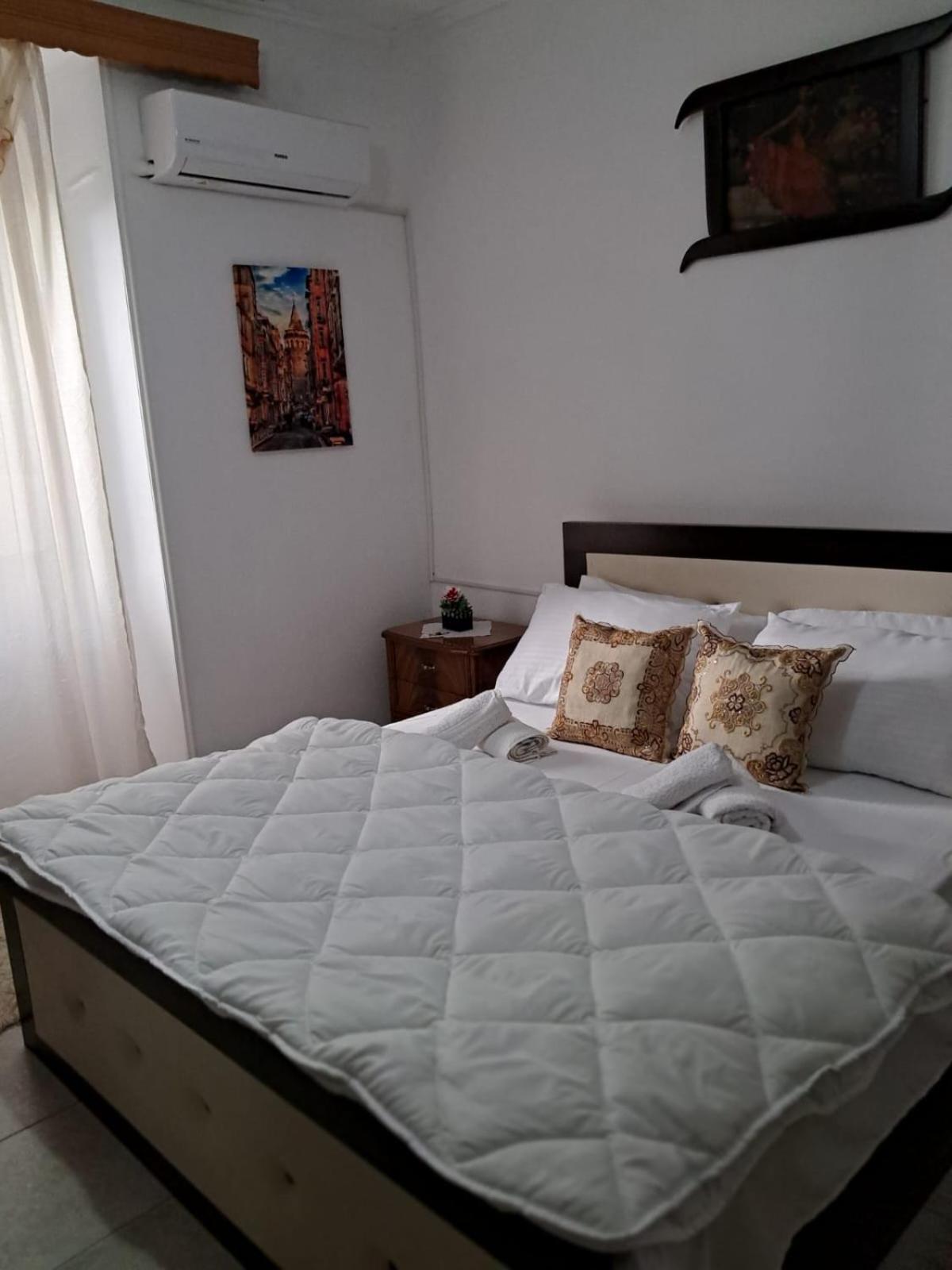 Olivia Guesthouse Gjirokastër Extérieur photo